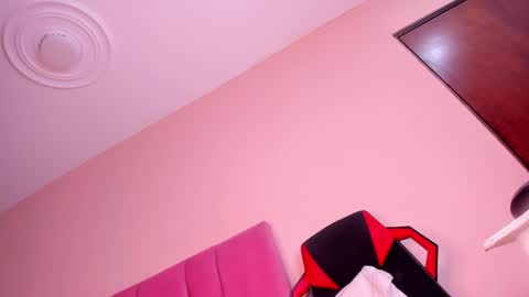 vaness_dior online show from 02-07-25, 11:34