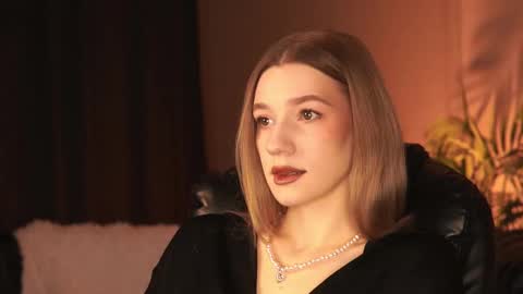 Vanessa online show from 02-16-26, 03:41