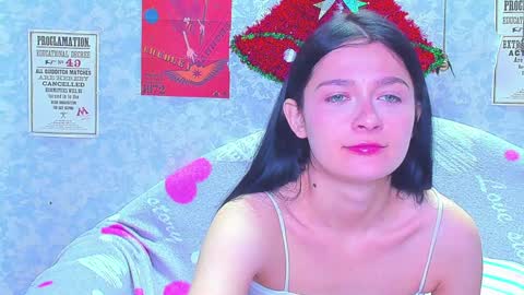 Snapshot of vanessa_florence chatting on 12-28-24, 01:08 RUSSIAN BARBIE BABE online show from 12-28-24, 01:08