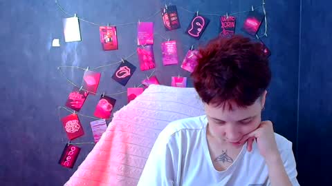 Snapshot of vanessa_lissme chatting on 08-03-26, 09:04 Vanessa online show from 08-03-26, 09:04
