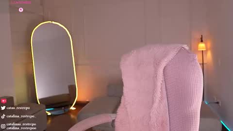 vanessa sexxy online show from 11-18-25, 02:39