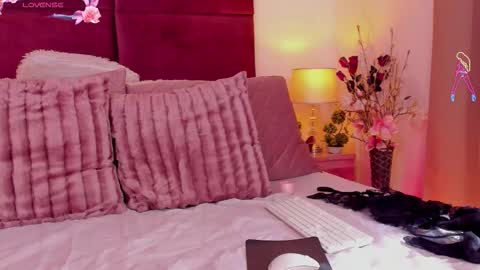 Vanessa Diamond online show from 03-21-26, 08:19