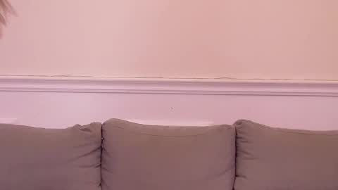 Vnessa online show from 10-25-25, 04:09