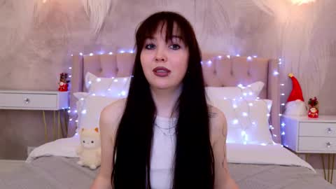 Vanessa online show from 12-16-25, 04:01