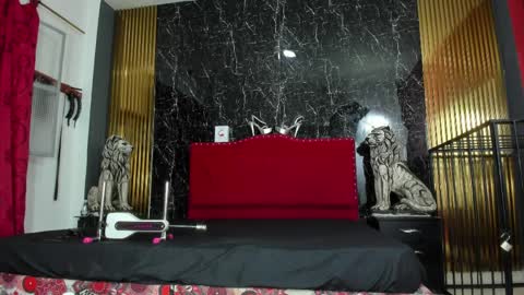 Vanessa Hard online show from 04-05-26, 03:04