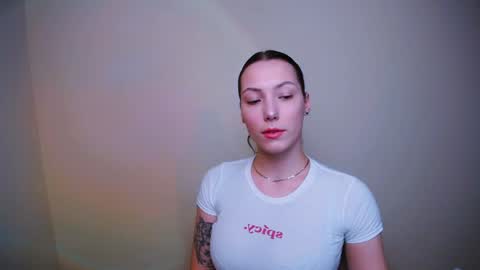 Vanessa online show from 12-24-24, 09:44