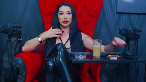 Miss Vanessa online show from 02-04-25, 07:11