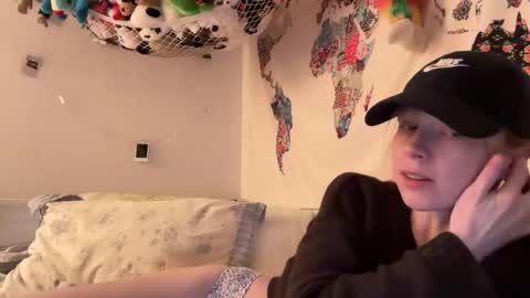 Vanessa  online show from 03-15-26, 06:41