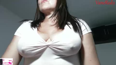 Vanesared2 online show from 10-10-25, 01:04