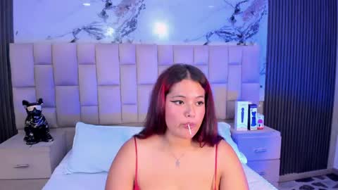 vanessascott_ online show from 06-10-26, 05:50