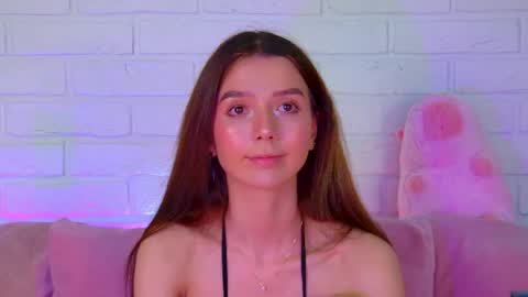 VanessaVienne online show from 04-06-26, 04:41