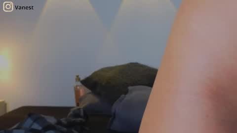 New account follow me online show from 03-11-25, 12:22