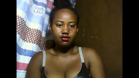 vaniah321 online show from 01-21-25, 02:33