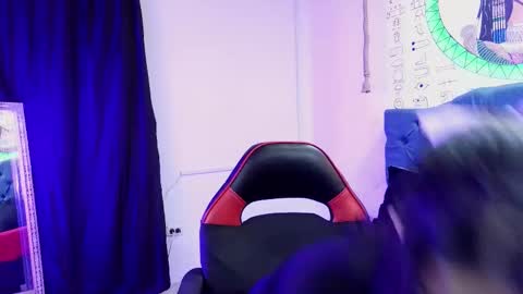 vaniladream online show from 11-23-25, 12:38