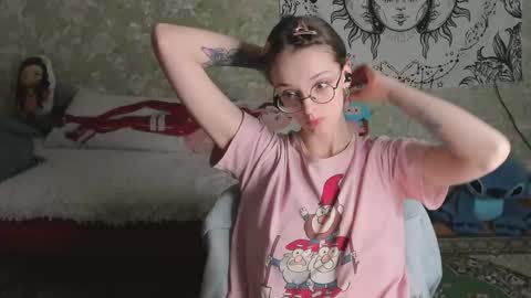 Adelina online show from 04-25-26, 05:54