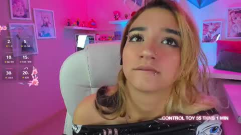 vanillafairy_ online show from 06-17-26, 08:32