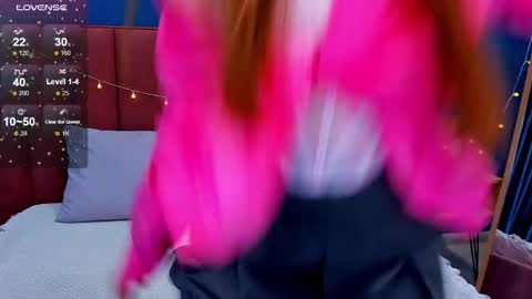 Snapshot of vanillakelly chatting on 01-22-25, 01:31 Sofia online show from 01-22-25, 01:31