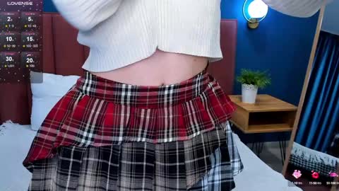 Snapshot of vanillakelly chatting on 02-26-25, 12:27 Sofia online show from 02-26-25, 12:27