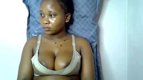 vanillavenus online show from 10-19-25, 11:22