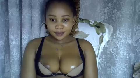 Snapshot of vanillavenus chatting on 03-01-26, 10:45 vanillavenus online show from 03-01-26, 10:45