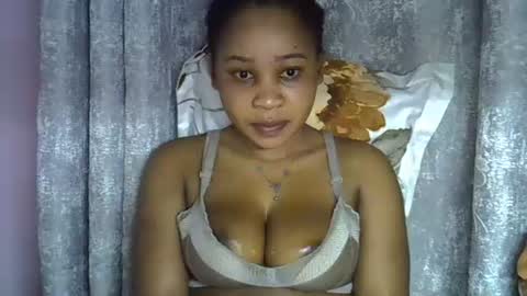 Snapshot of vanillavenus chatting on 07-05-26, 11:23 vanillavenus online show from 07-05-26, 11:23