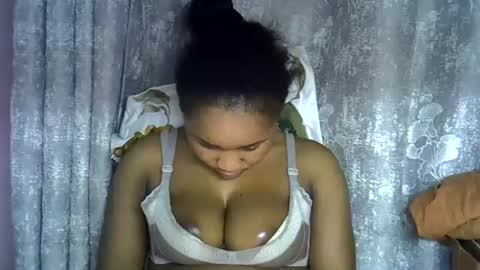 Snapshot of vanillavenus chatting on 08-04-26, 12:36 vanillavenus online show from 08-04-26, 12:36