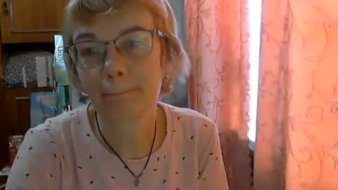 Vanillaxcreamy online show from 03-04-25, 11:19