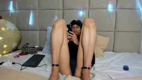 vannellope_96 online show from 01-11-26, 06:40