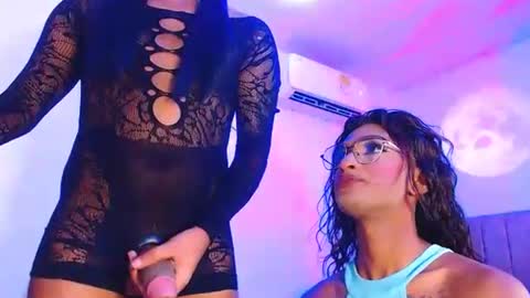 vannesa01 online show from 06-10-26, 07:57