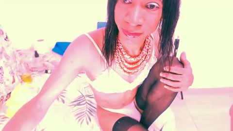 VANNESA online show from 05-10-26, 04:56