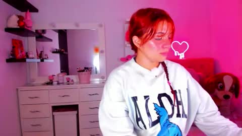 Snapshot of vannessa_shy chatting on 06-02-26, 10:34 Vanesa online show from 06-02-26, 10:34