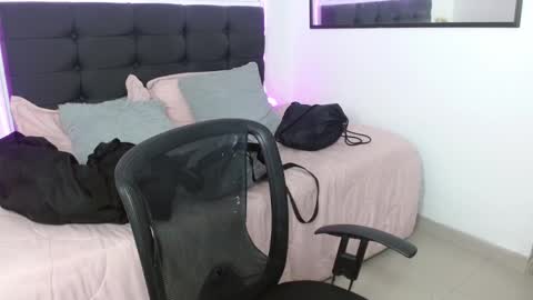 vane online show from 02-08-26, 11:08