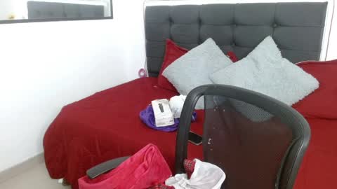 vane online show from 04-09-26, 08:36