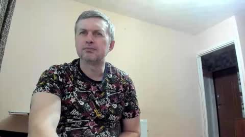 vano_822 online show from 10-31-25, 10:44