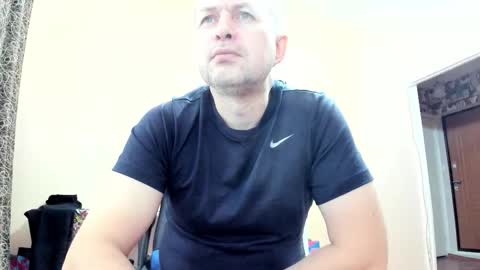 vano_822 online show from 11-28-25, 07:44