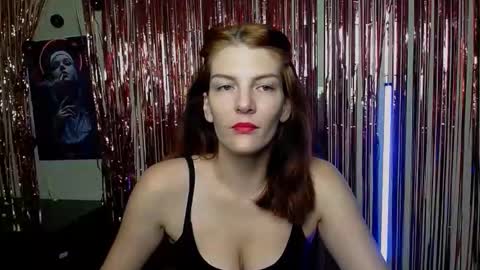 Vanessa online show from 11-21-25, 07:18