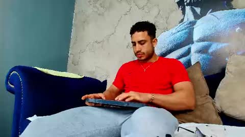 Snapshot of vans_ross chatting on 06-08-26, 01:55 Vans Ross online show from 06-08-26, 01:55