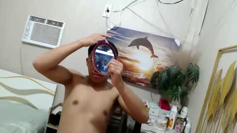 Snapshot of vanxxx2005 chatting on 03-09-25, 10:41 vanxxx2005 online show from 03-09-25, 10:41