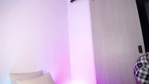 varenka_ivanova22 online show from 01-09-26, 05:54