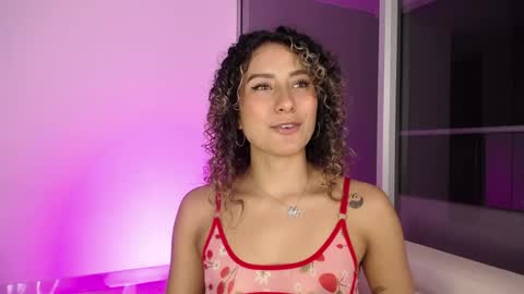 varenka_ivanova22 online show from 04-13-26, 02:17