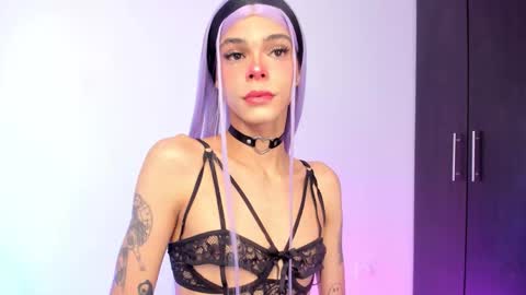 Snapshot of varya_ferreira chatting on 10-08-25, 12:58  Varya Ferreira - independent model  online show from 10-08-25, 12:58