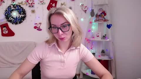 Vasilisa online show from 12-23-24, 12:19