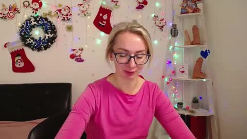 Vasilisa online show from 12-30-24, 09:37