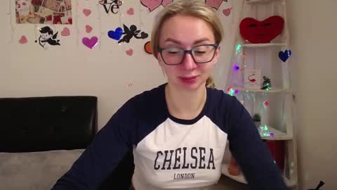 Vasilisa online show from 02-04-25, 12:11