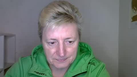 vea_motty online show from 11-19-25, 01:55