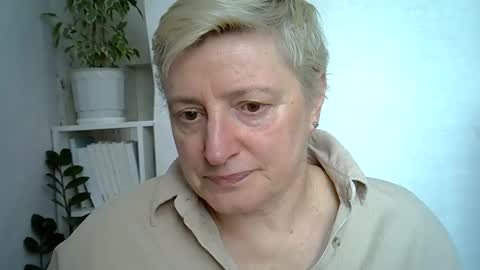 vea_motty online show from 04-16-26, 08:04