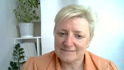 vea_motty online show from 06-12-26, 12:15