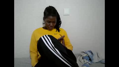 leeser  online show from 05-24-26, 02:00