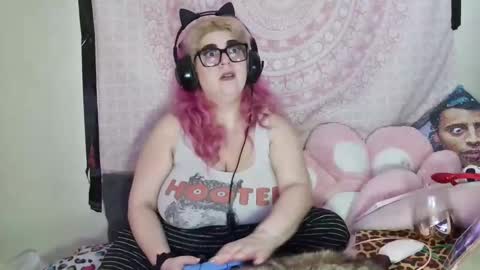 Veronica Lehane online show from 12-11-24, 06:25