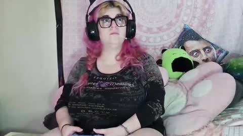 Veronica Lehane online show from 01-07-25, 04:39